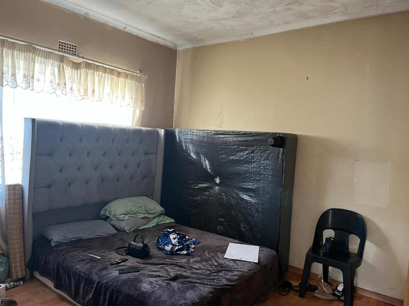 2 Bedroom Property for Sale in Guguletu Western Cape